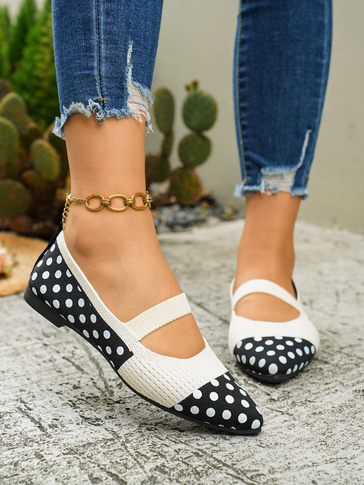 Classic Polka Dot Mary Jane Flats - Image 3